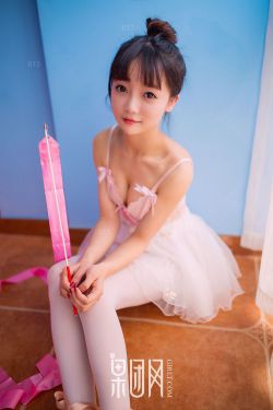 美女抠逼
